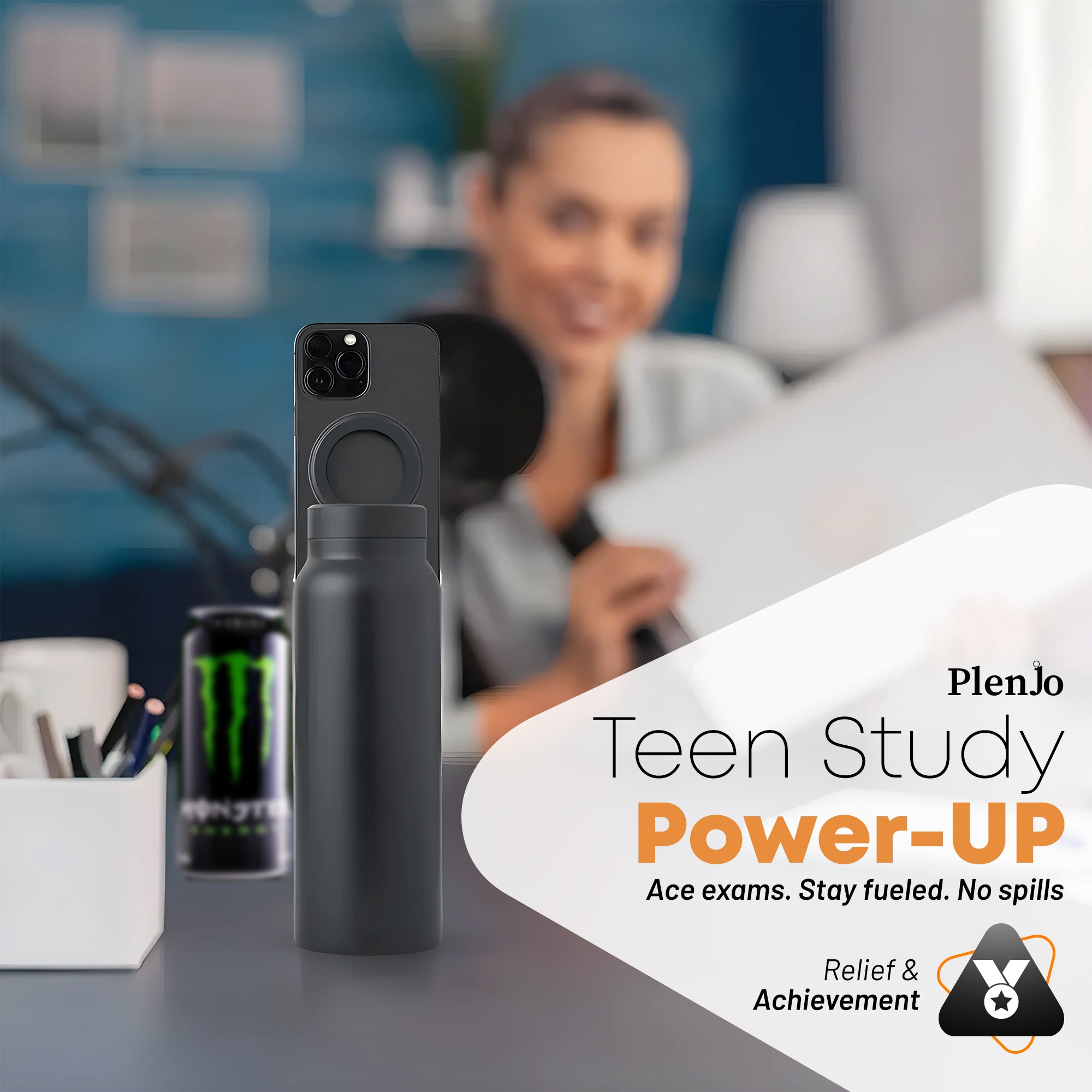 FreshGrip® Magnetic Water Bottle – Insulated Sports Bottle with Built-In Phone Holder