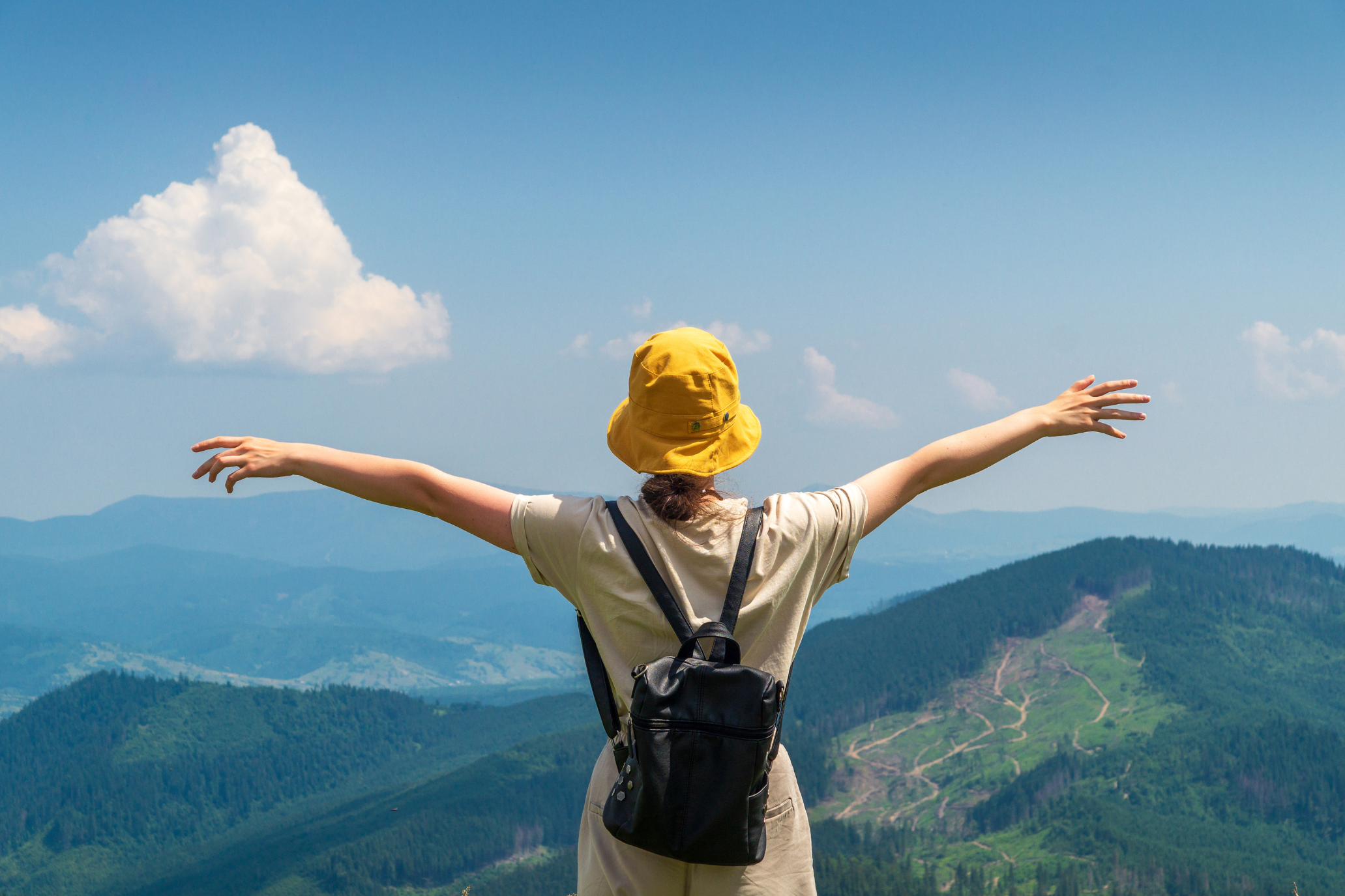 Travel Smarter: The Best Compact Gear for Life on the Go